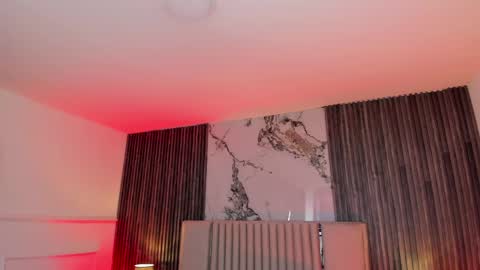 Gabriela Kassi online show from April 2026 01:41:02 PM
