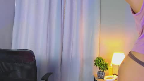 Snapshot of gabrielam_ms chatting on May 2026 04:24:01 PM Gabriela Evans MS online show from May 2026 04:24:01 PM