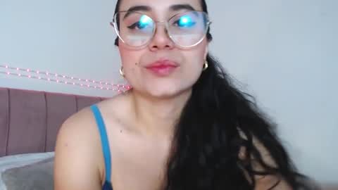 GabrielaRossa online show from April 2026 01:15:01 PM