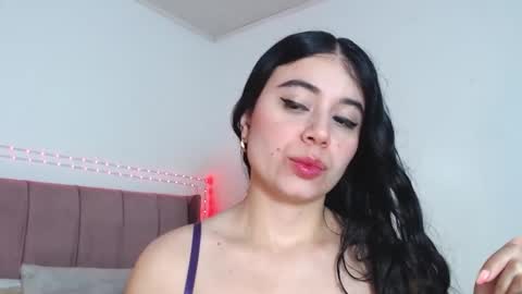 GabrielaRossa online show from June 2026 12:00:02 PM