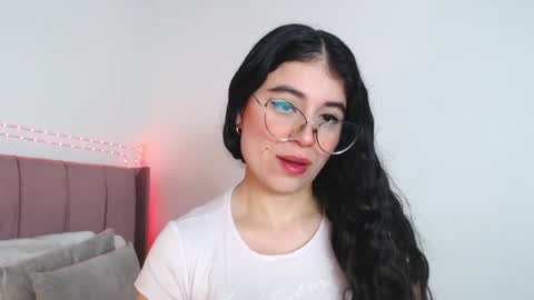 GabrielaRossa online show from July 2026 12:33:01 PM