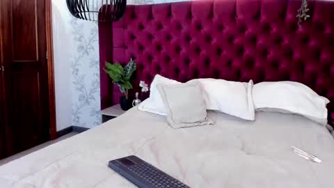 Snapshot of gabriell_ramirez_ chatting on January 2025 06:57:01 AM gabriell_ramirez_ online show from January 2025 06:57:01 AM