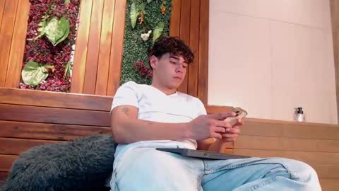 Snapshot of gabriell_ramirez_ chatting on February 2025 03:45:02 AM gabriell_ramirez_ online show from February 2025 03:45:02 AM