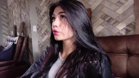 Snapshot of gabriella27_ chatting on September 2025 12:38:01 PM gabriella online show from September 2025 12:38:01 PM