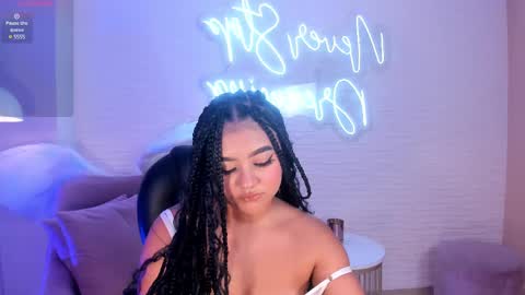 Snapshot of gabriellalee_ chatting on February 2025 09:26:02 PM Gabriella Lee online show from February 2025 09:26:02 PM