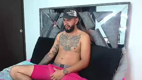 gabrielwoodrm22 online show from July 2026 12:34:01 PM