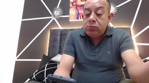 gabrielyabigail online show from June 2026 07:24:02 PM