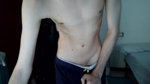 gabrielyxxl online show from July 2026 04:49:02 PM