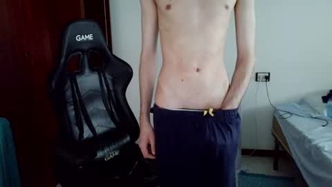gabrielyxxl online show from July 2026 01:29:01 PM