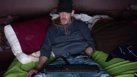 Snapshot of gabssss0802 chatting on December 2024 07:24:02 PM gabssss0802 online show from December 2024 07:24:02 PM