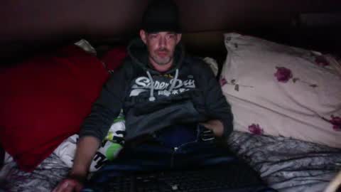 Snapshot of gabssss0802 chatting on December 2024 06:27:01 PM gabssss0802 online show from December 2024 06:27:01 PM