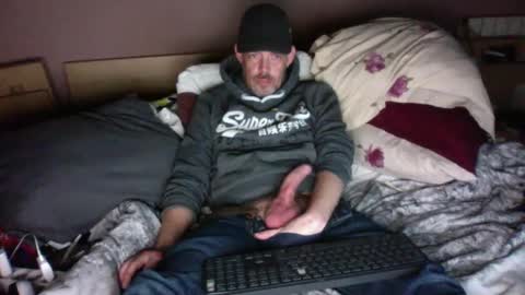 Snapshot of gabssss0802 chatting on December 2024 10:01:02 PM gabssss0802 online show from December 2024 10:01:02 PM