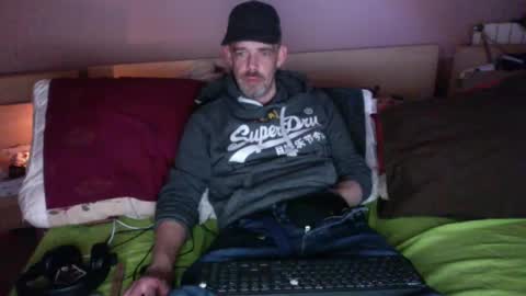 Snapshot of gabssss0802 chatting on February 2025 12:57:02 PM gabssss0802 online show from February 2025 12:57:02 PM