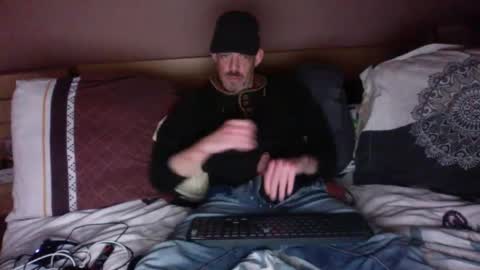 Snapshot of gabssss0802 chatting on February 2025 01:11:02 PM gabssss0802 online show from February 2025 01:11:02 PM