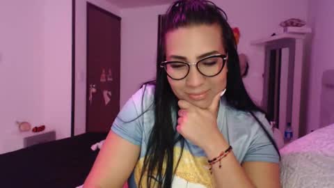 Snapshot of gaby_bluexx chatting on March 2025 08:09:02 PM Gaby Blue online show from March 2025 08:09:02 PM