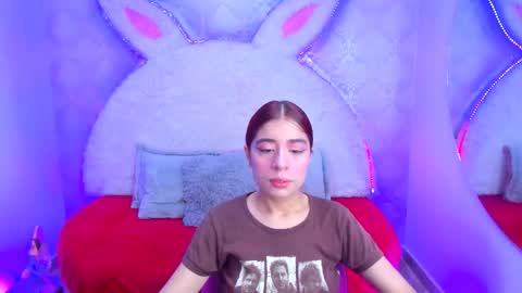 Gaby online show from December 2025 08:47:02 PM