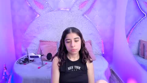 Gaby online show from April 2026 08:13:02 PM