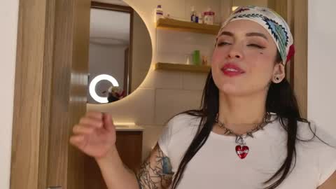 Gaby  online show from May 2026 05:53:01 PM