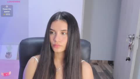 Gabriela online show from June 2026 10:44:02 PM