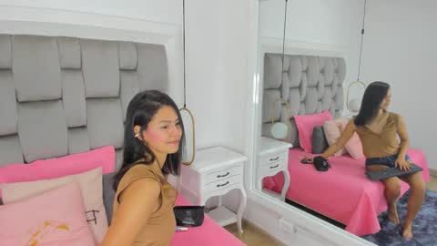 GABRIELA  online show from February 2026 11:40:01 AM