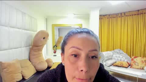 gabriela online show from December 2024 09:46:01 PM