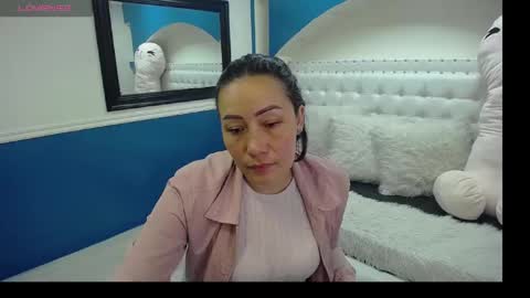 gabriela online show from February 2025 01:51:02 PM