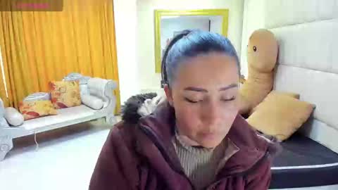 gabriela online show from March 2025 06:55:01 PM