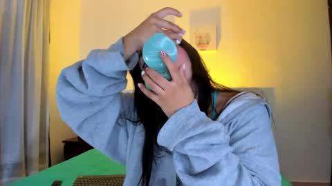 Snapshot of gabybuttler1 chatting on February 2025 08:31:01 PM Gabybuttler online show from February 2025 08:31:01 PM