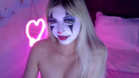 gabygumms online show from May 2026 01:19:01 PM