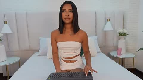 Camila online show from June 2026 12:14:02 PM