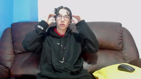 gadiel_sex online show from February 2025 12:28:01 PM