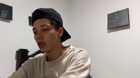 gadiel_sex online show from October 2025 05:22:02 PM