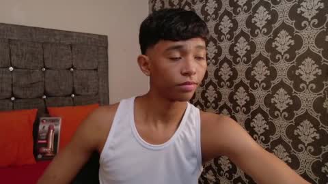 Snapshot of gael_d4v7 chatting on May 2026 08:06:01 PM Gael online show from May 2026 08:06:01 PM