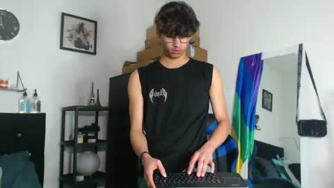 Snapshot of gael_jones chatting on September 2025 06:12:02 AM gael_jones online show from September 2025 06:12:02 AM