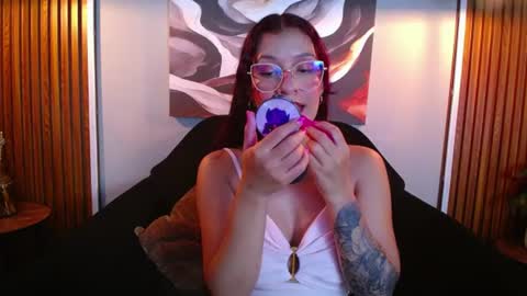 Briana  online show from July 2026 02:20:01 AM