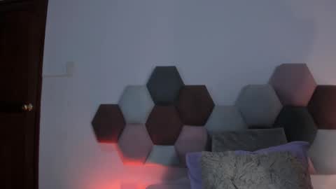 GahiaBelucci online show from March 2026 12:21:02 PM