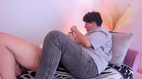 gaia_n_nix online show from June 2026 09:52:02 PM
