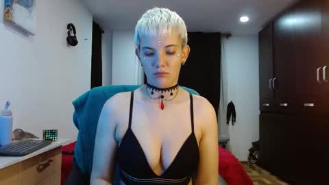 Gaia Plath online show from March 2026 01:01:01 AM