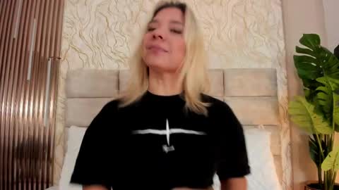 Snapshot of gaia_stonne chatting on April 2026 11:30:02 AM gaia_stonne online show from April 2026 11:30:02 AM