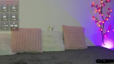 Snapshot of gaiax_hot chatting on February 2026 09:14:02 PM Gaia online show from February 2026 09:14:02 PM