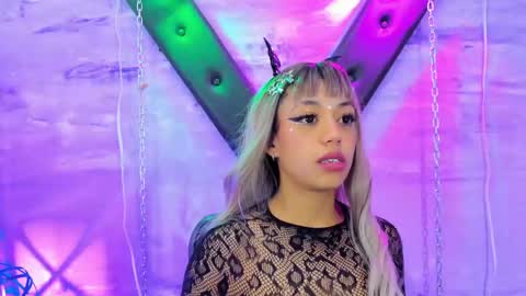 gaiia_uwu online show from May 2026 06:25:01 PM