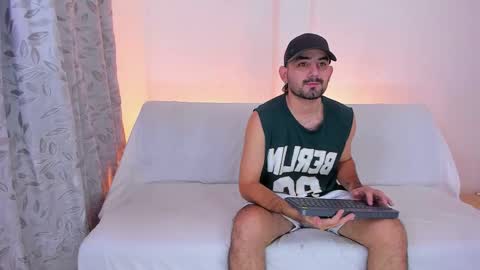 gal_stone_ online show from March 2026 12:14:01 AM