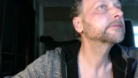 galadriel869 online show from March 2026 09:09:01 PM