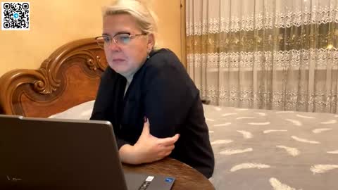 galatea_2025 online show from November 2025 05:04:02 PM