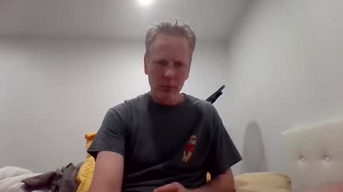 gamerboy200 online show from April 2026 02:23:02 AM