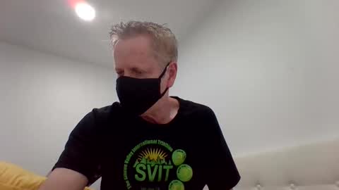 gamerboy200 online show from April 2026 10:01:02 PM