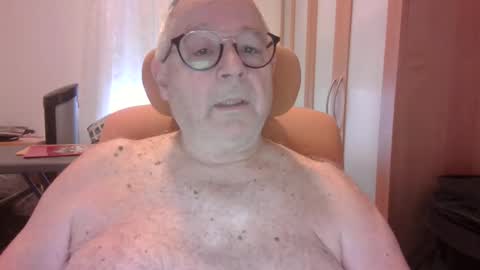 gamin68 online show from November 2025 02:06:02 PM