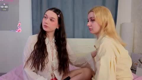 Violla online show from April 2026 03:34:02 AM