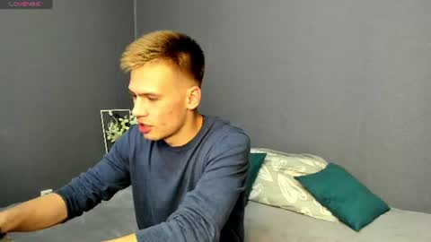 Max and Eva online show from June 2026 12:08:01 PM