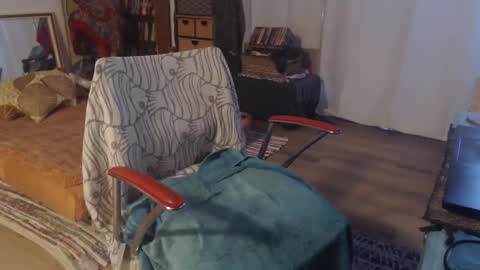 Snapshot of gardenboy321 chatting on November 2025 07:49:02 PM gardenboy321 online show from November 2025 07:49:02 PM